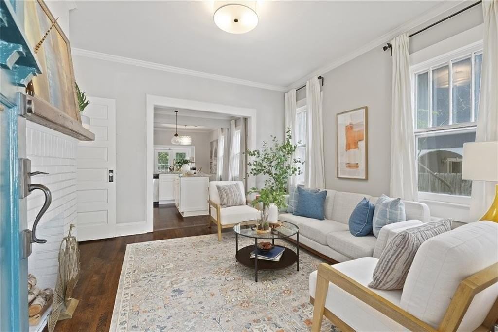 481 Hill St Se - Photo 2 of 27