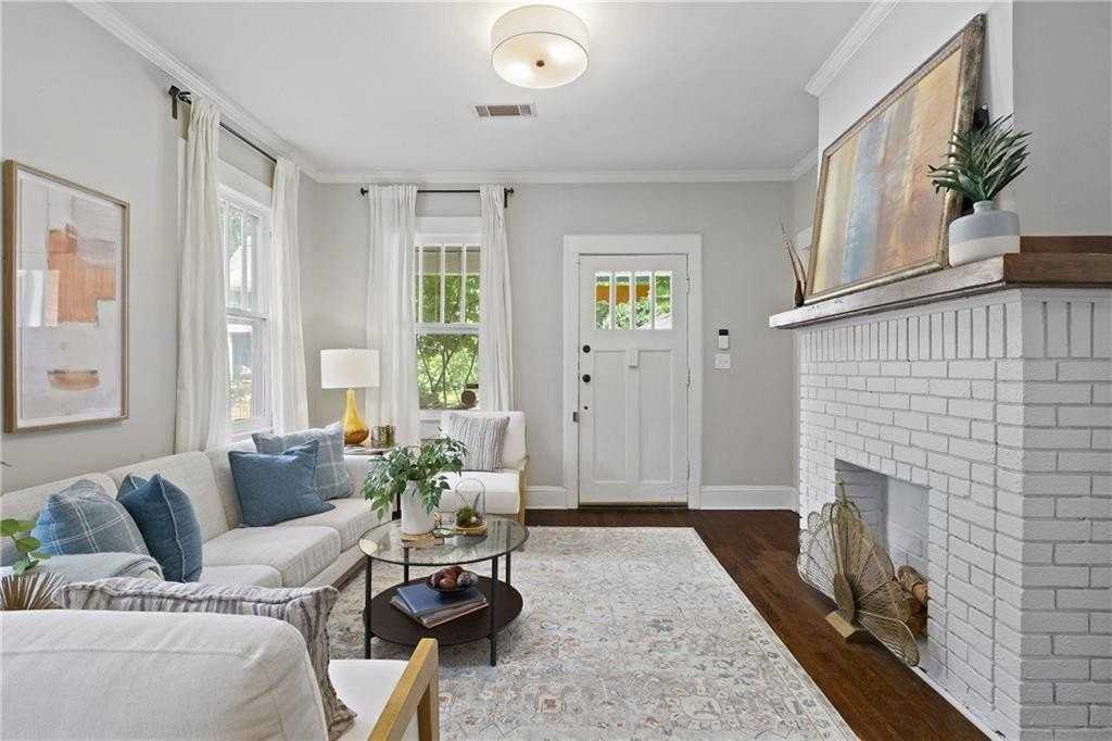 481 Hill St Se - Photo 4 of 27