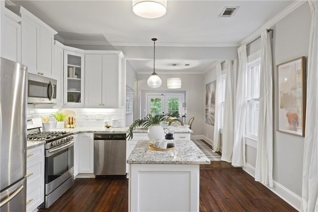 481 Hill St Se - Photo 6 of 27