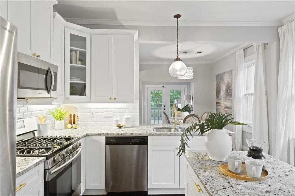 481 Hill St Se - Photo 7 of 27