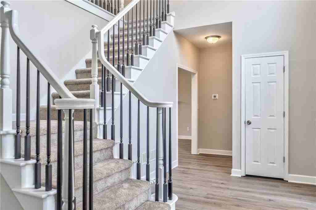 2011 Towne Lake Hls W - Photo 5 of 50