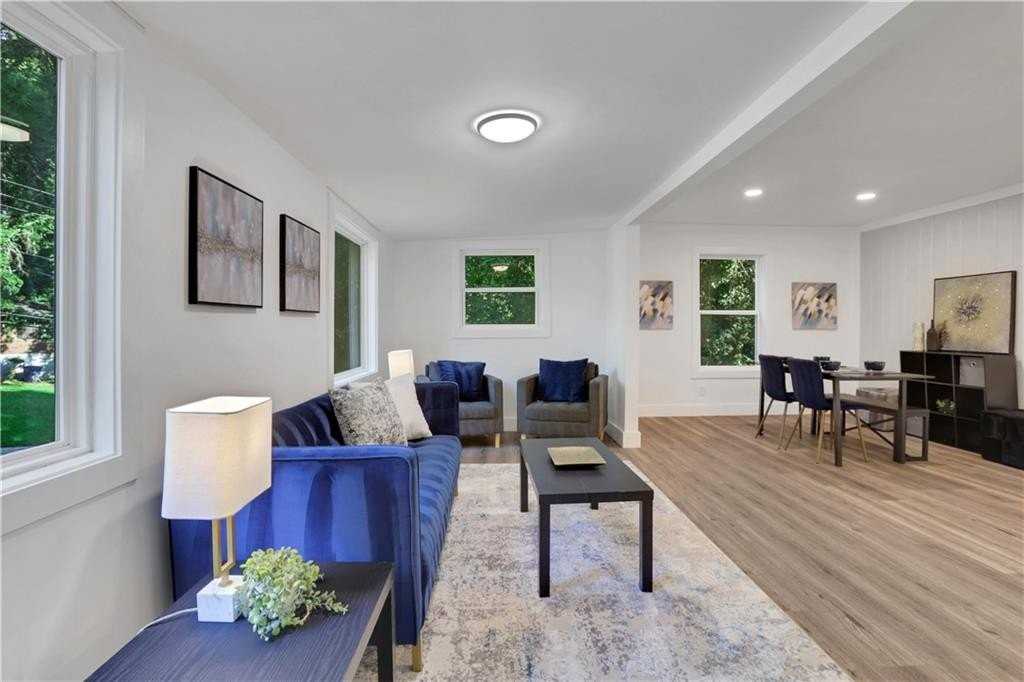 2466 Old Hapeville Rd Sw - Photo 2 of 35