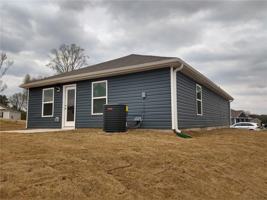 featured image of 51 Lake Terrace Dr