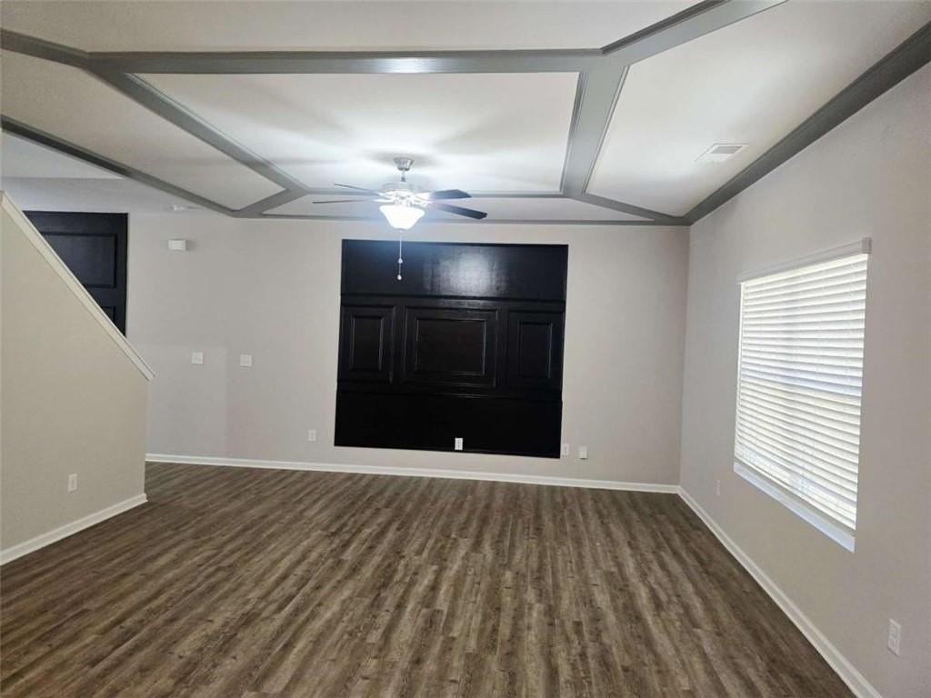 213 N Fortune Way - Photo 4 of 24