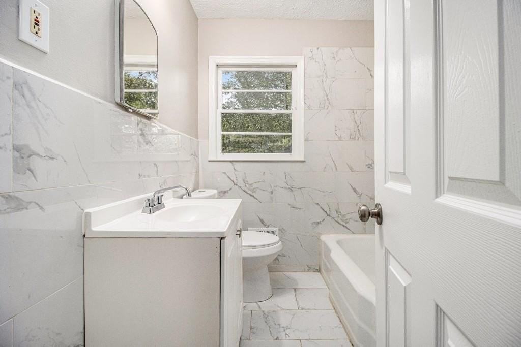 2550 Graywall St Unit A #A - Photo 5 of 24