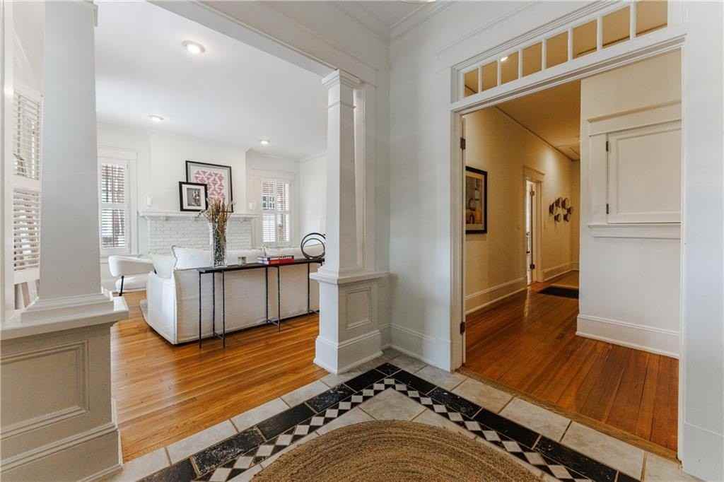 654 Cresthill Ave Ne - Photo 7 of 50