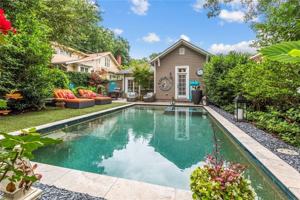 featured image of 976 Adair Ave Ne