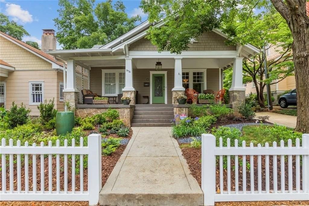 976 Adair Ave Ne - Photo 2 of 38