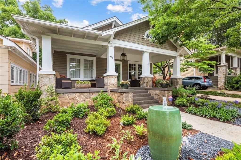 976 Adair Ave Ne - Photo 5 of 38