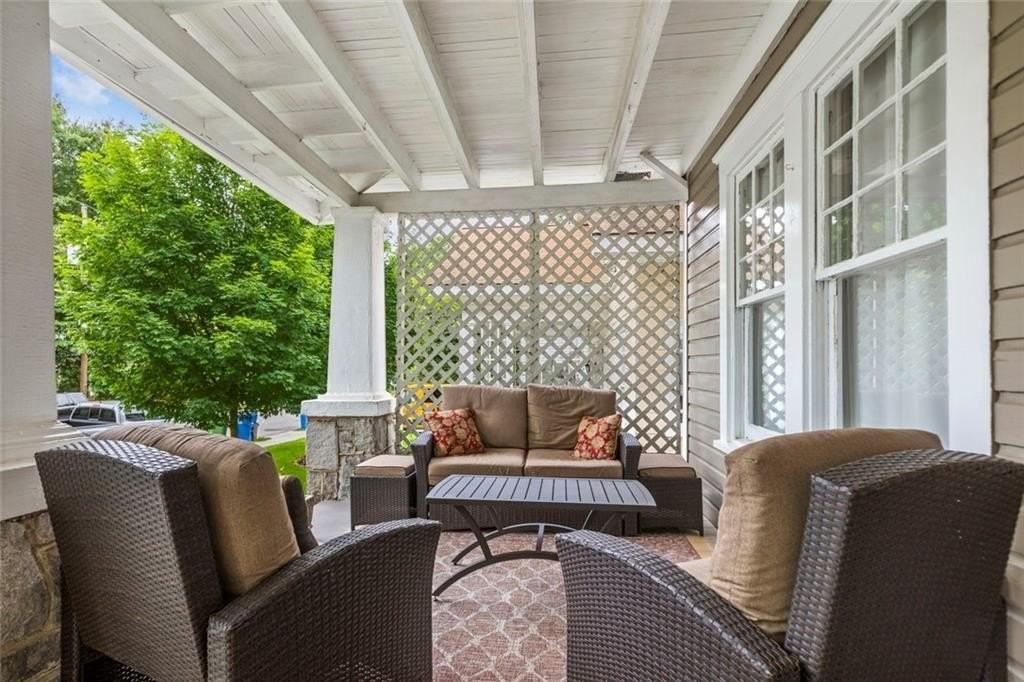 976 Adair Ave Ne - Photo 7 of 38