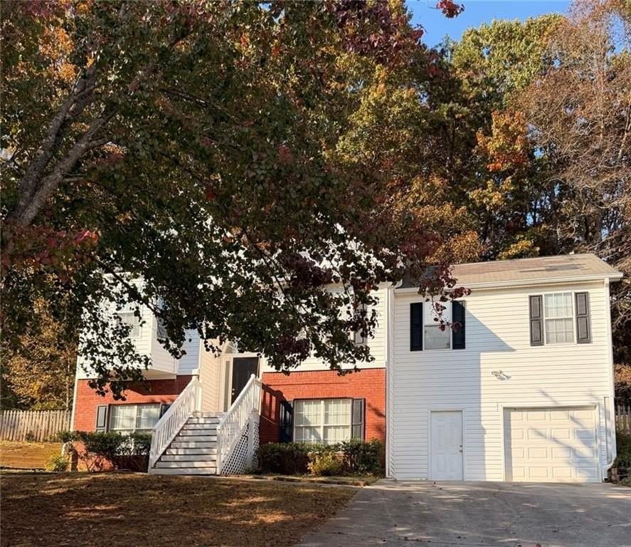 604 Victorian Cir - Photo 3 of 25