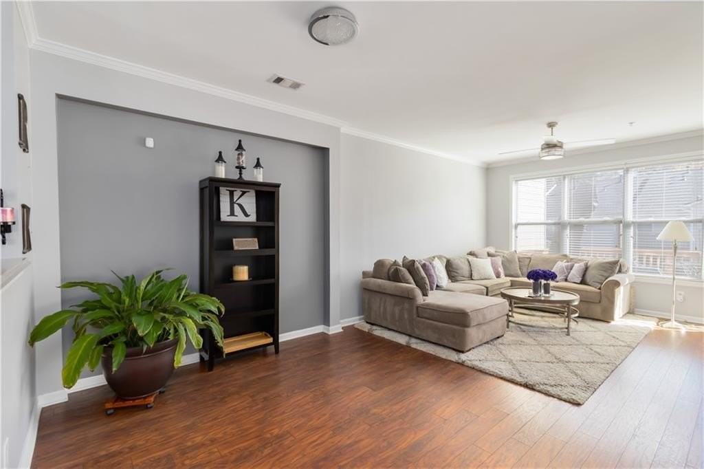 6092 Indian Wood Cir Se - Photo 5 of 30