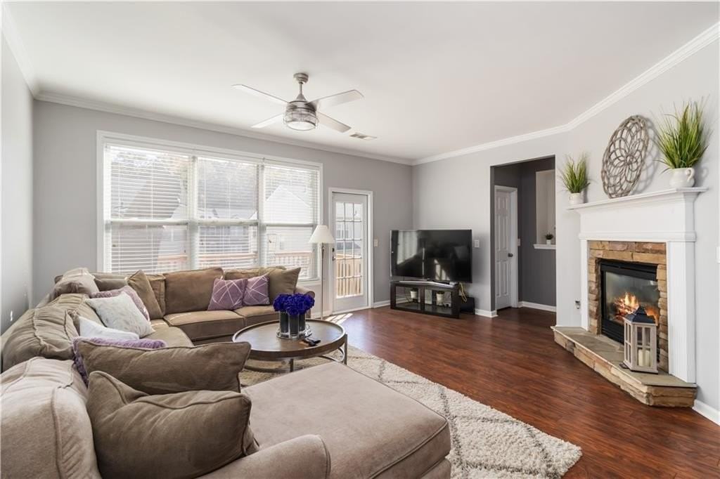 6092 Indian Wood Cir Se - Photo 6 of 30