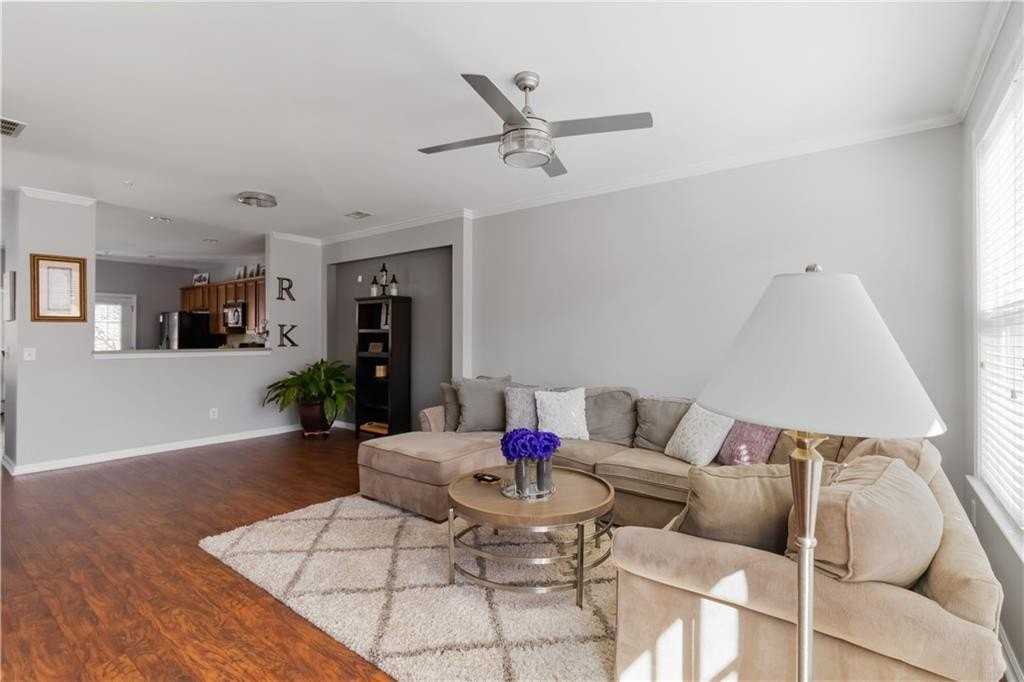 6092 Indian Wood Cir Se - Photo 7 of 30