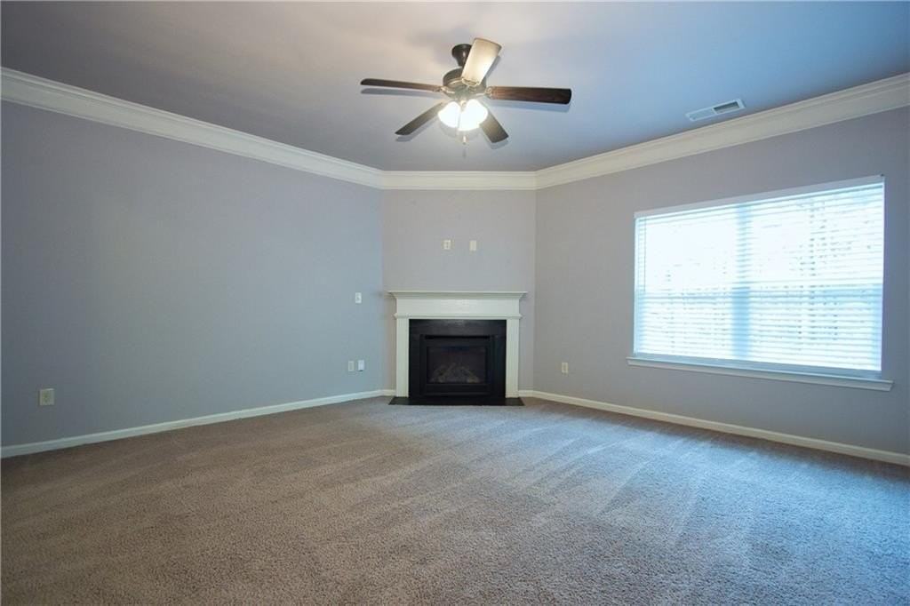 960 Franklin Mill Trce - Photo 3 of 35