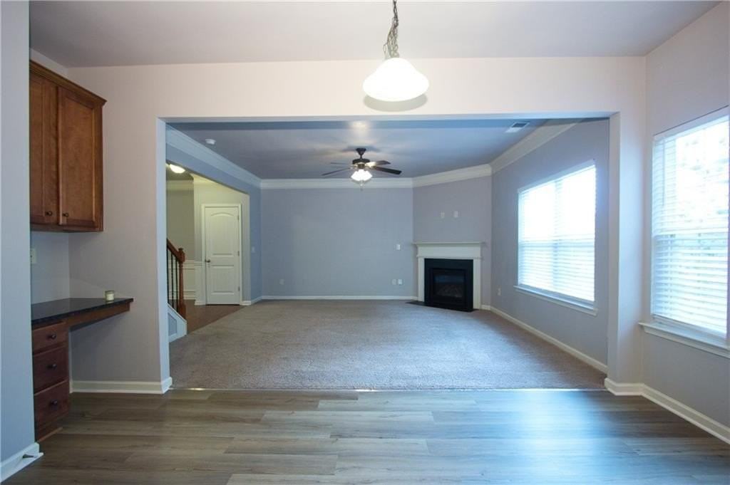 960 Franklin Mill Trce - Photo 4 of 35