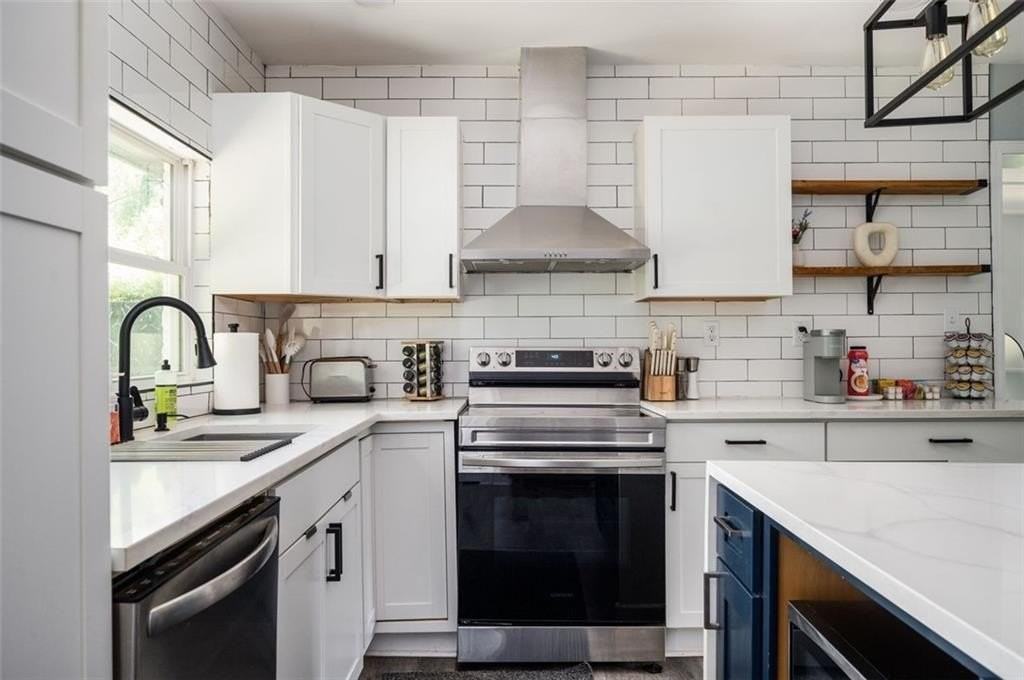 1778 Flintwood Dr Se - Photo 3 of 30