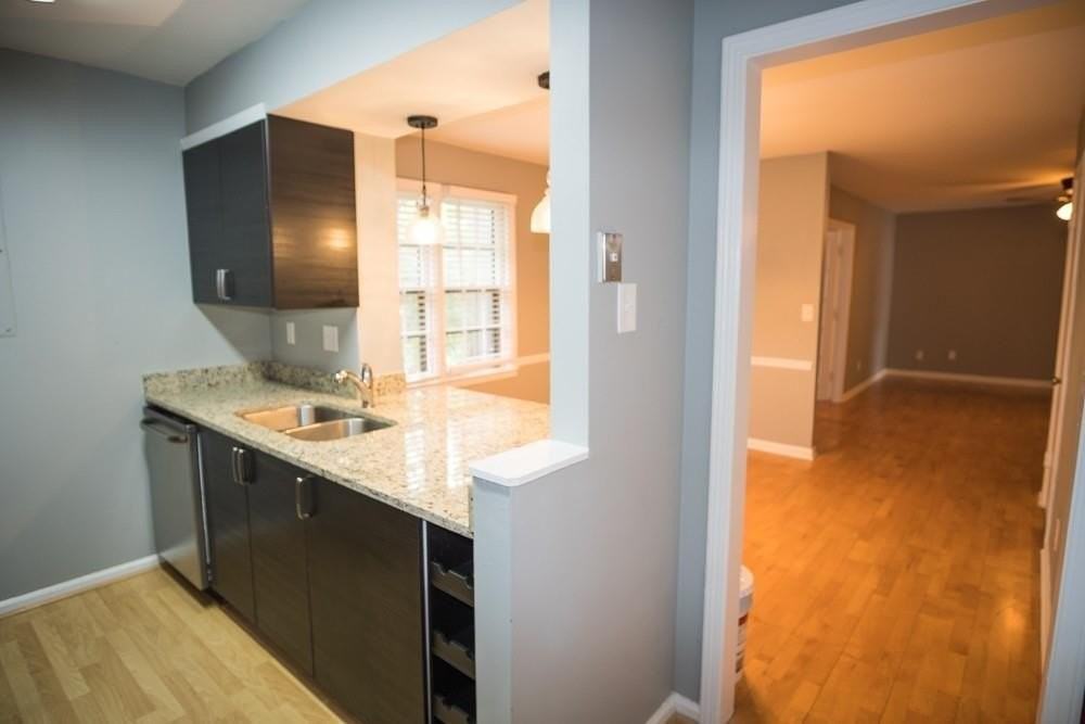 204 Triumph Dr Nw - Photo 6 of 15