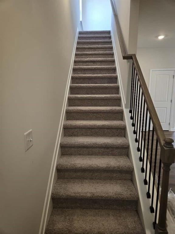 12 Briarwood Dr W - Photo 5 of 45