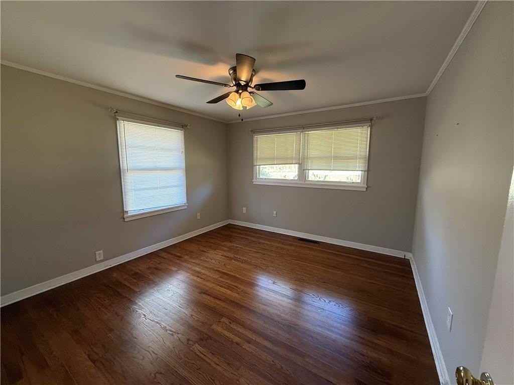 1885 Crystal Dr - Photo 6 of 9