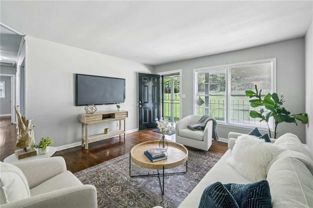 3036 Will Rogers Pl Se - Photo 7 of 32