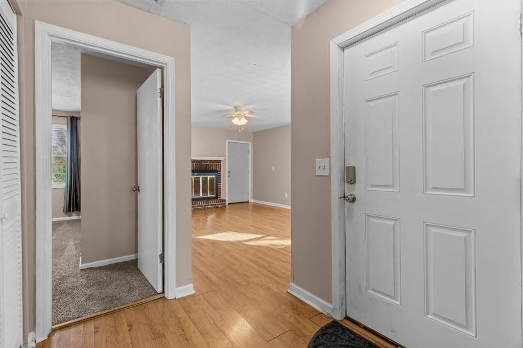 236 Mateo Walk - Photo 3 of 30