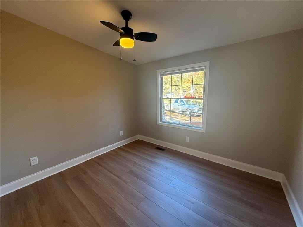 3726 Bolding Rd - Photo 4 of 8