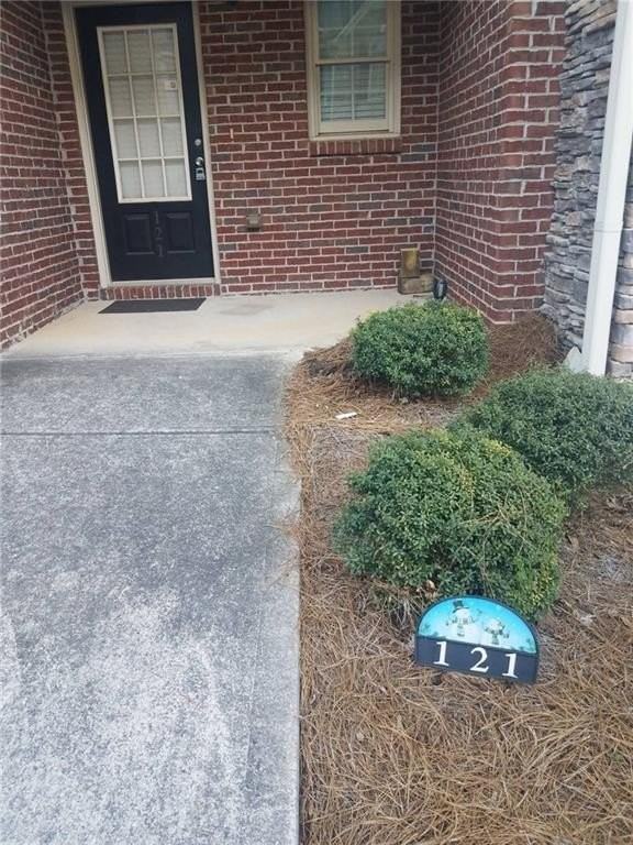 121 Red Barn Ln - Photo 2 of 11