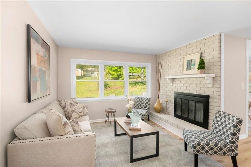 3646 Rock Springs Dr Sw - Photo 2 of 42