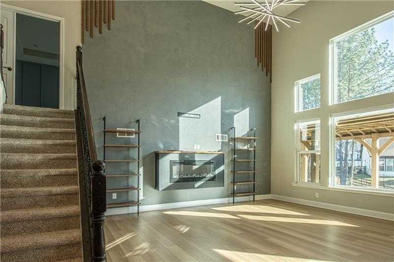 7950 Welch Ml - Photo 5 of 32