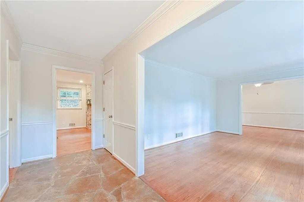 260 River Valley Rd - Photo 2 of 20