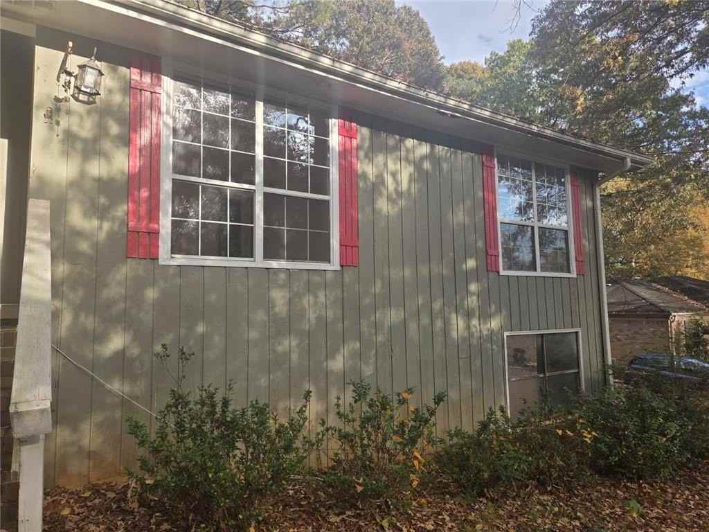 4751 Valley Dale Dr Sw - Photo 2 of 12