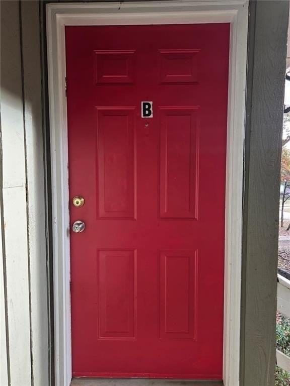 4751 Valley Dale Dr Sw - Photo 3 of 12