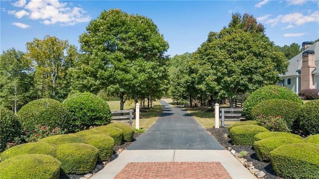 8335 Hurakan Creek Xing - Photo 2 of 45