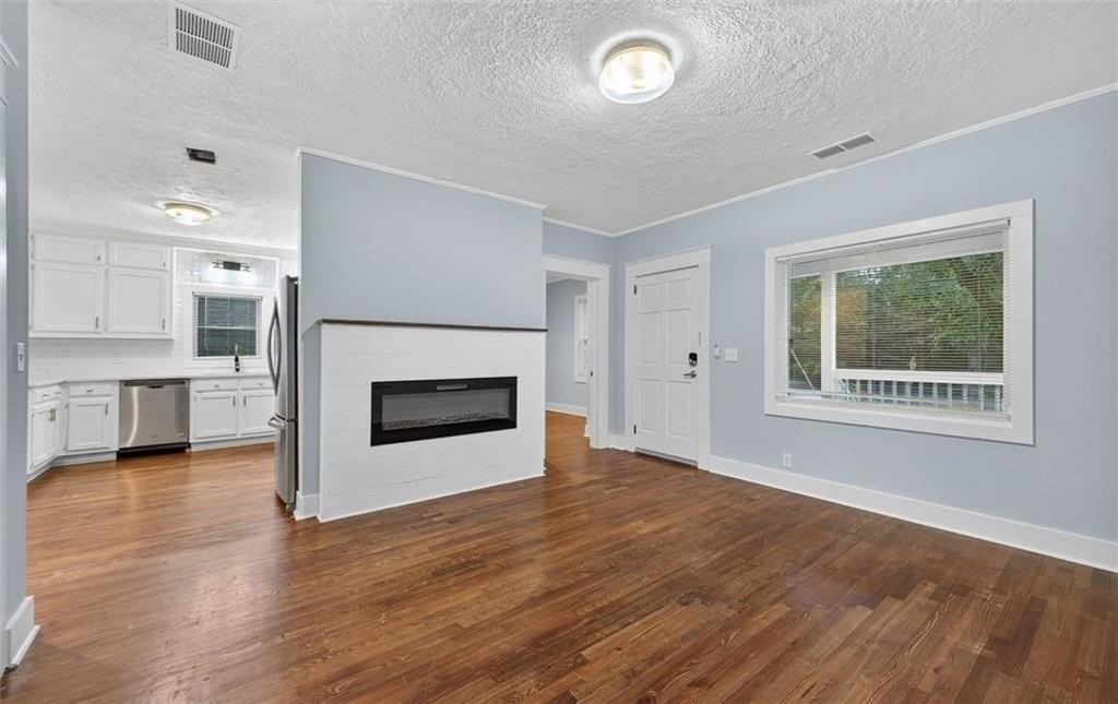 6453 Shadow Rock Dr - Photo 5 of 16