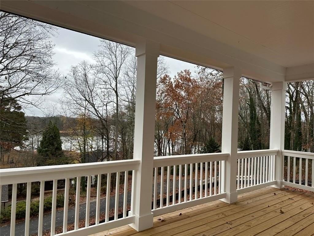 35 Clearwater Dr - Photo 4 of 22