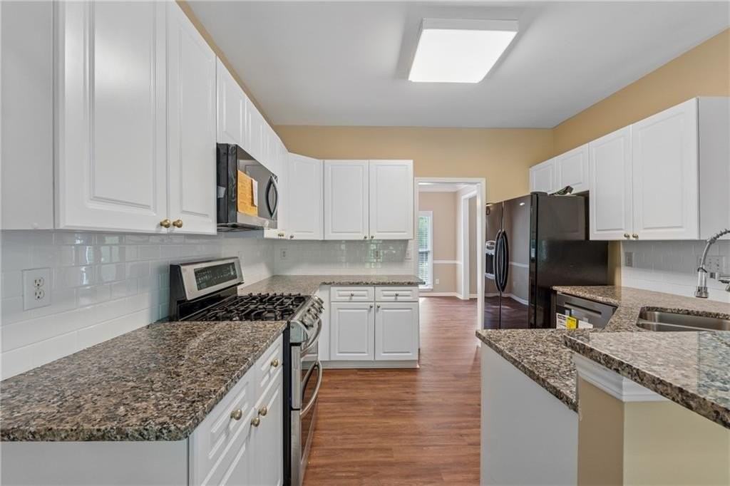 3355 Golfe Links Dr - Photo 5 of 16