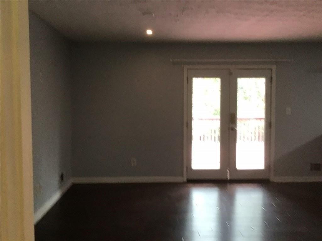 5826 Simone Dr - Photo 3 of 24