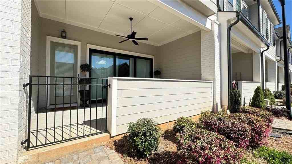 201 Prairie Ln - Photo 3 of 25