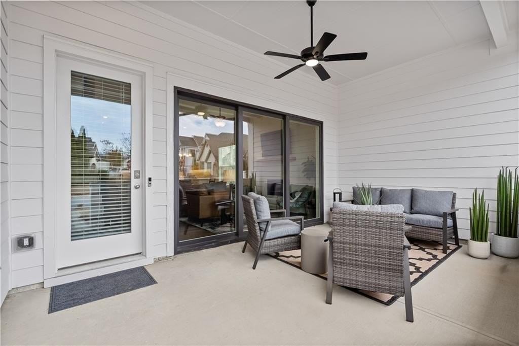 201 Prairie Ln - Photo 4 of 25