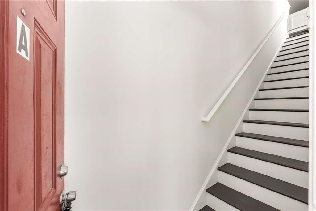 94 Lucy St Se Unit A #A - Photo 6 of 25