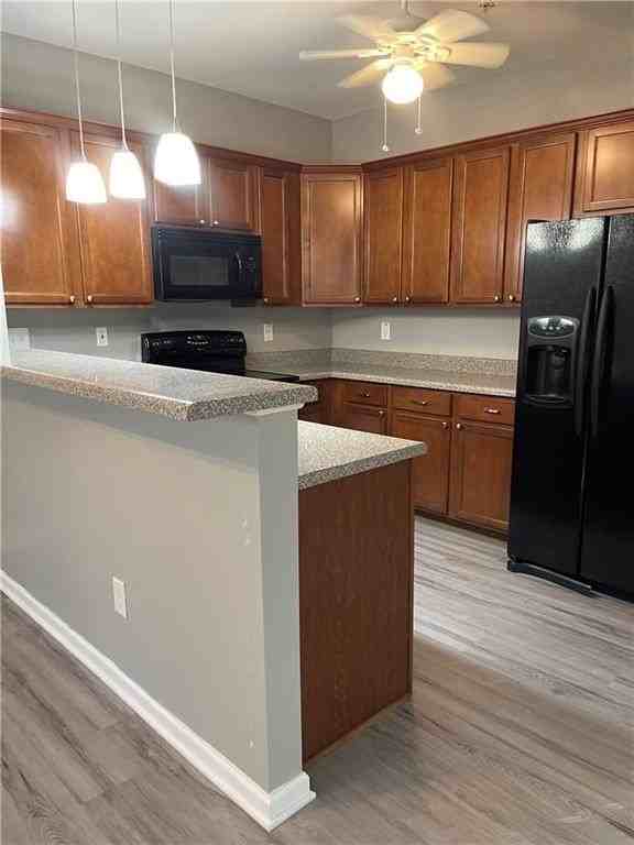 331 Oakview Way - Photo 3 of 12