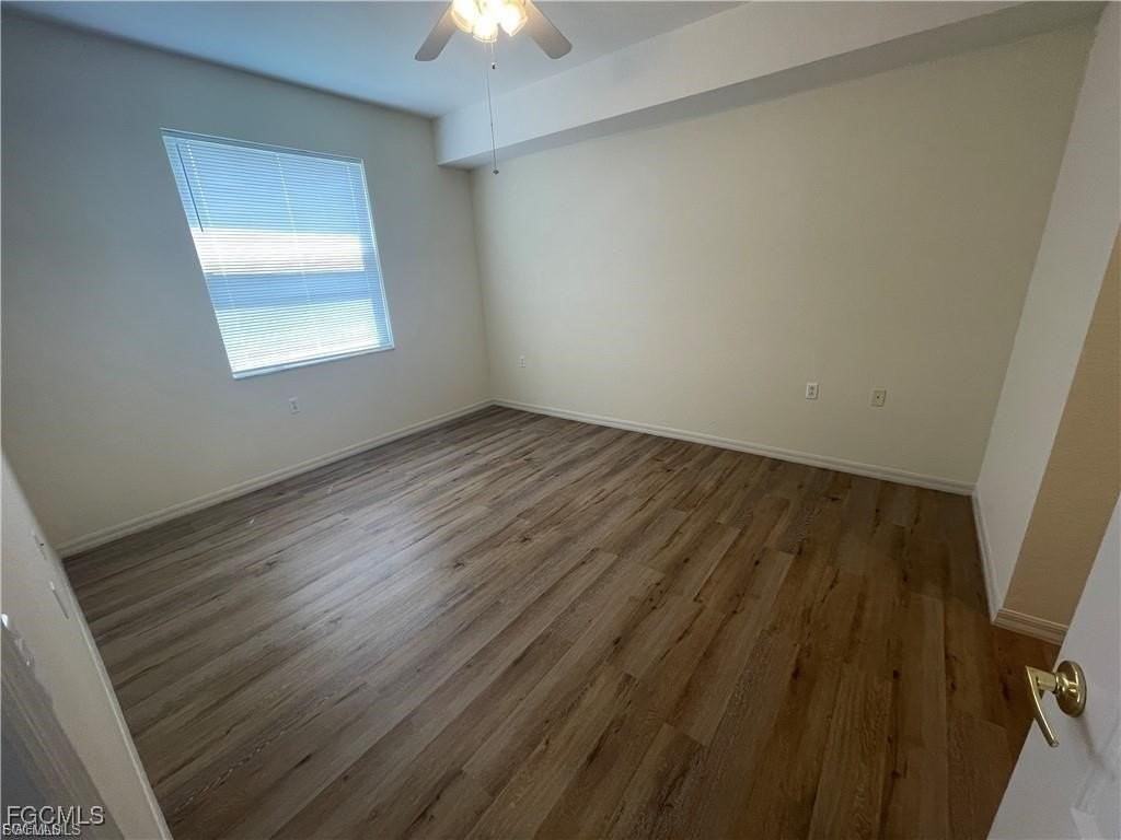 8550 Kingbird Loop Apt 635 #635 - Photo 5 of 12