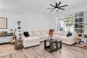 featured image of 3825 Schoolhouse Rd E Apt 5 #5