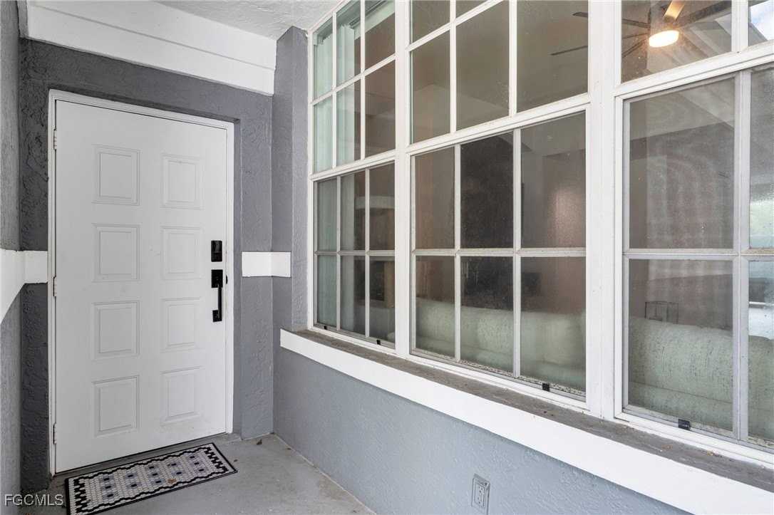 3825 Schoolhouse Rd E Apt 5 #5 - Photo 4 of 42