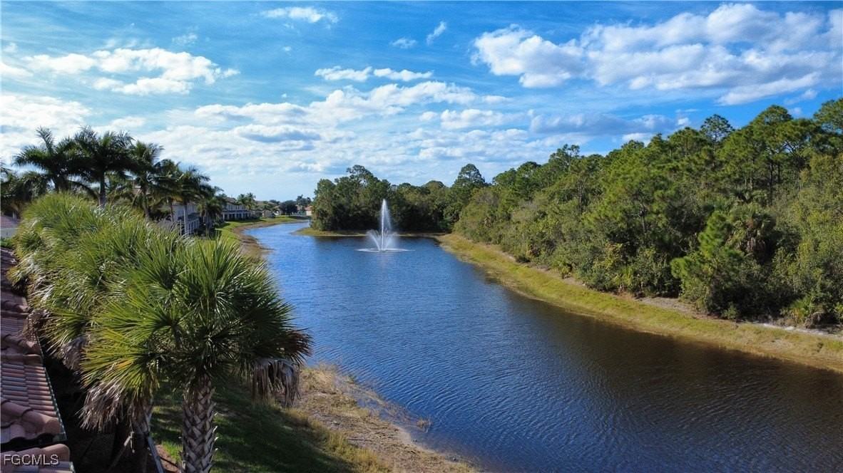 1437 Weeping Willow Ct - Photo 4 of 29