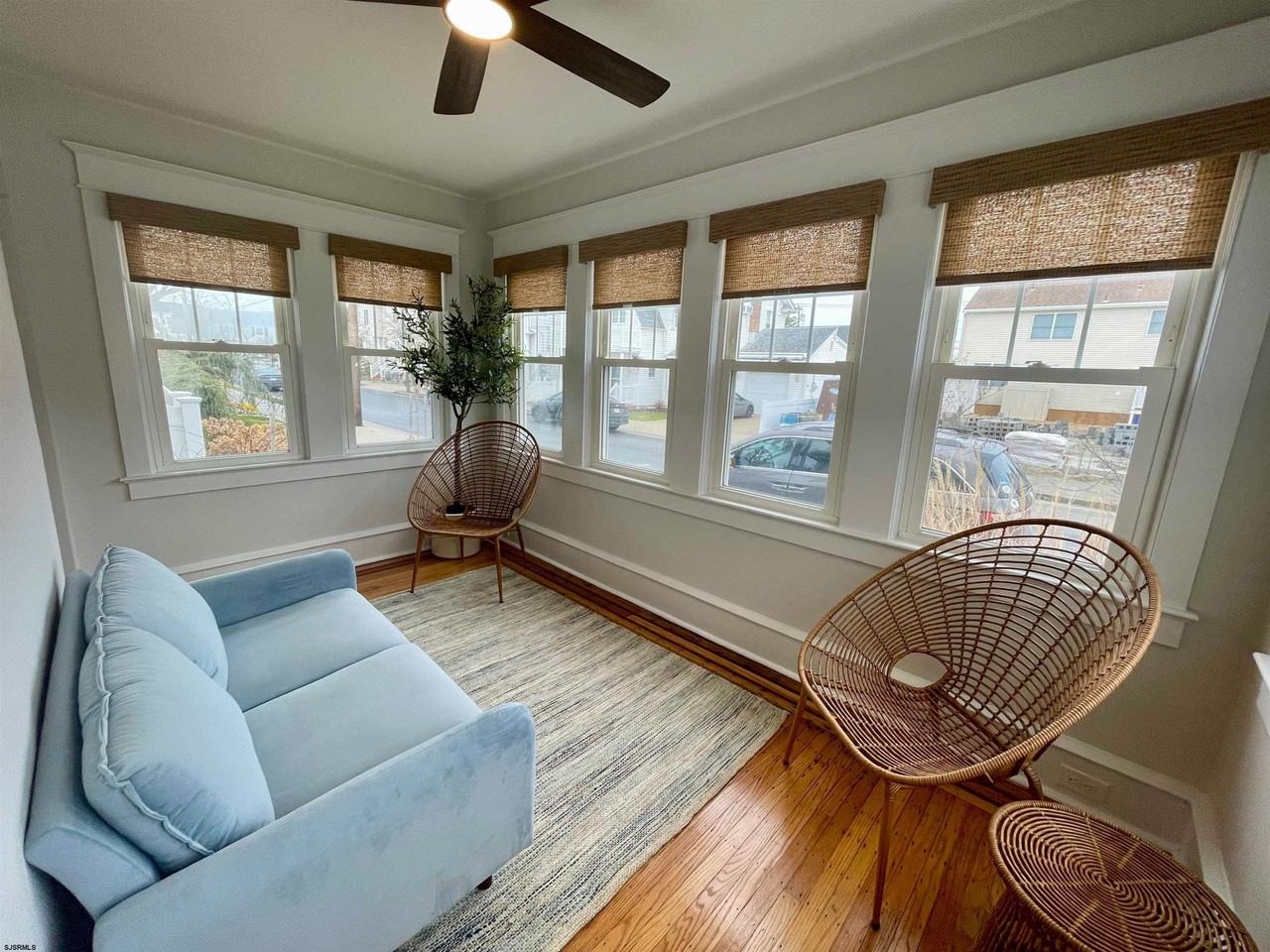 112 N Belmont Ave - Photo 7 of 42