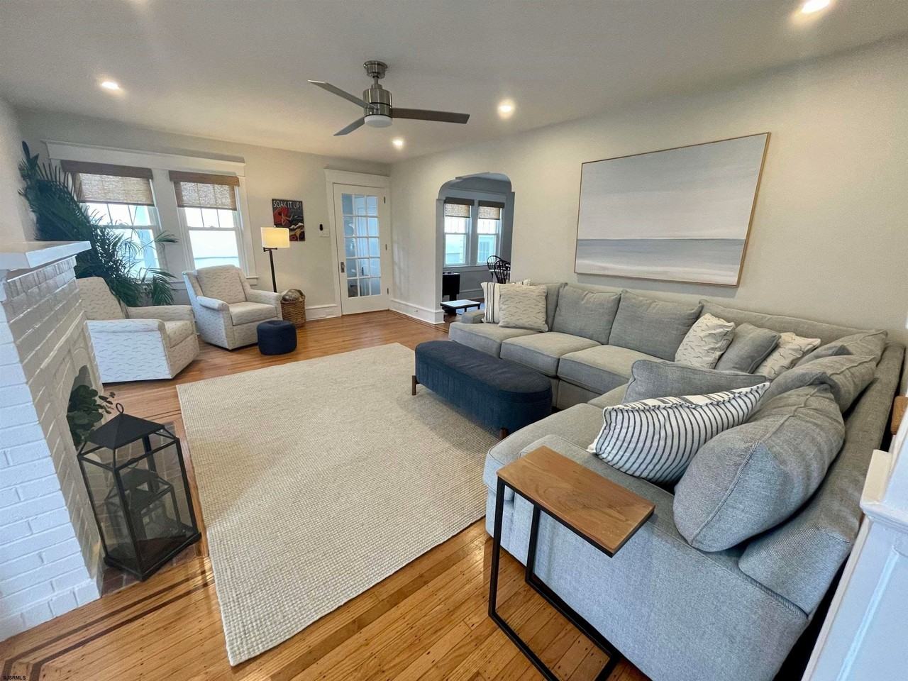 112 N Belmont Ave - Photo 6 of 42