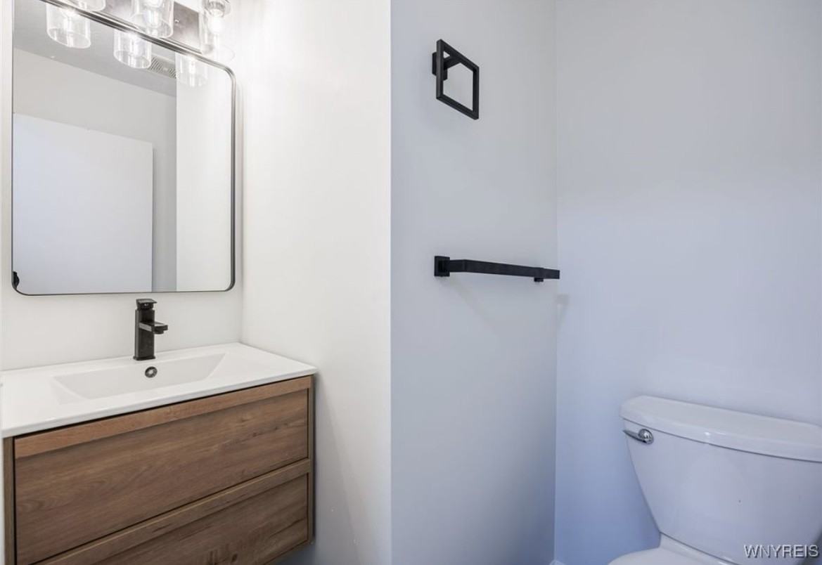 76 Alverstone Way #1 - Photo 4 of 12