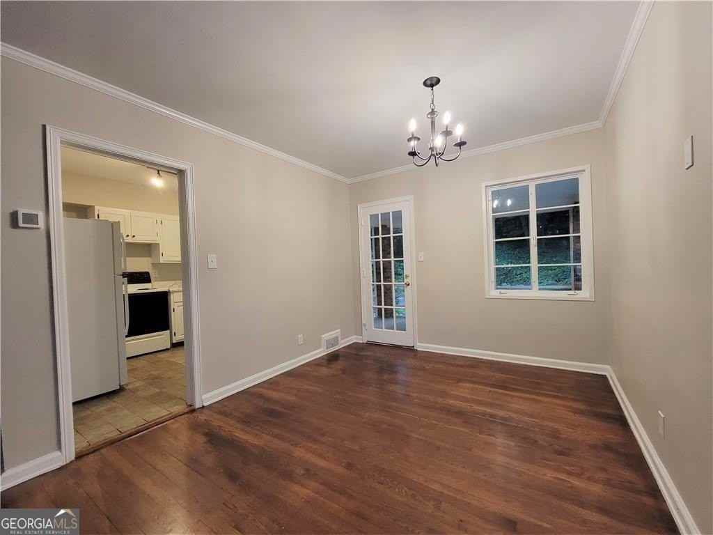 1321 Stillwood Dr Ne Apt B - Photo 4 of 12